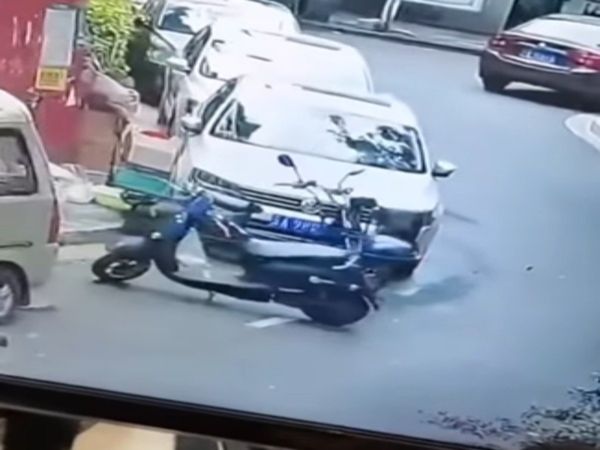 Parked Scooter Moved It Self Video Goes Viral