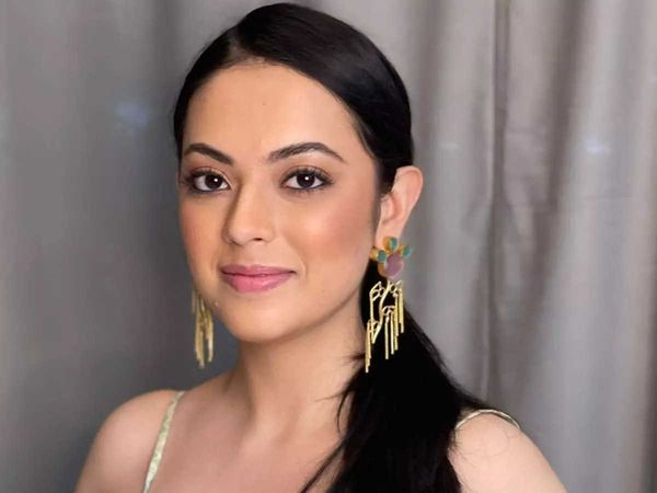 Imlie Fame Seerat Kapoor