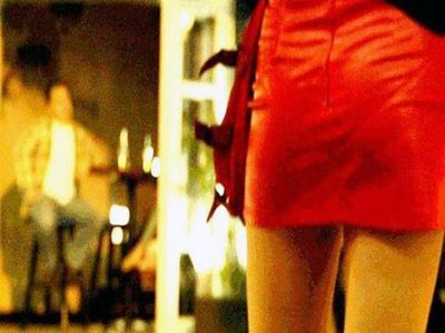 Sex Racket Busted in Mumbai Model and Actress Arrested From Luxury Hotel in Juhu Sex Racket Busted in Mumbai Model and Actress Arrested From Luxury Hotel in Juhu