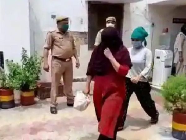 Sex racket busted in Ghaziabad's Shalimar Garden eight women and seven men arrested