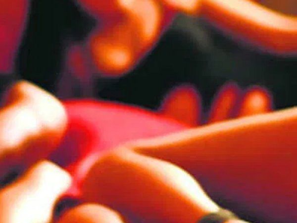 Coronavirus Chinese sex workers hide their nationality in adverts as clients