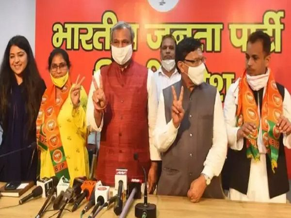 Discontent in Delhi BJP over minority community members from Shaheen Bagh joining party