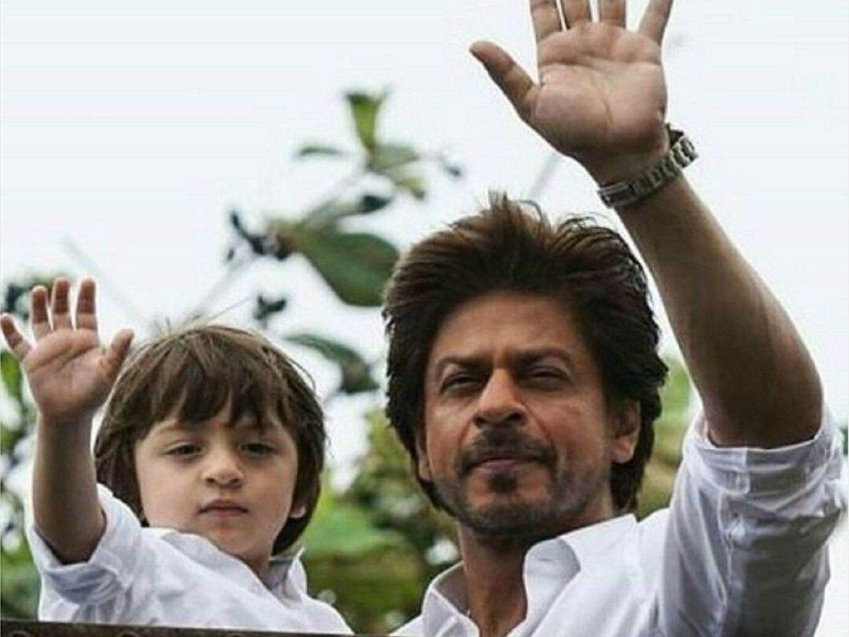 Shahrukh Khan Son Abram Cute Photos Abram Khan Birthday जब अबराम की