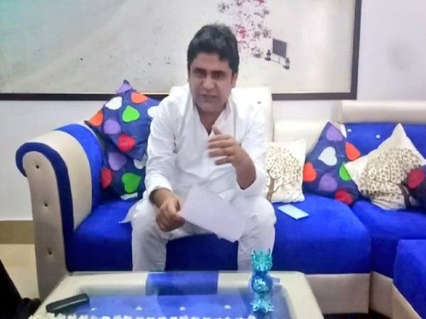 Bengaluru riots Muslim leader Shahzeb Rizvi announces Rs 51 lakh bounty on Karnataka MLA RA Srinivasmurthy's nephew