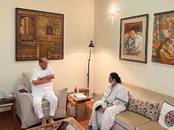 Mamata Banerjee and Sharad Pawar