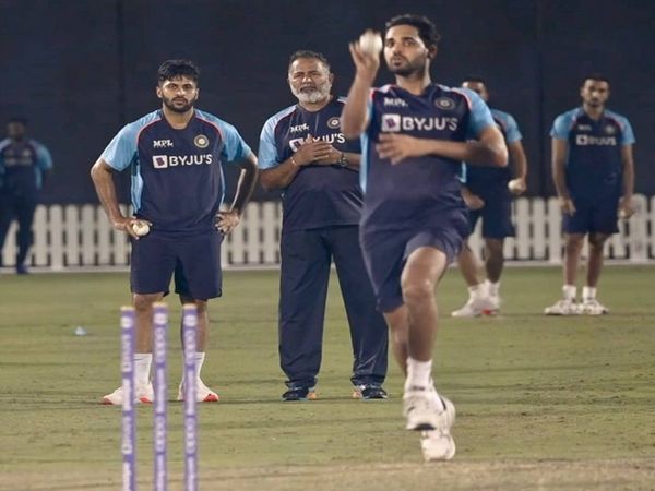 Shardul-thakur-Bhuvneshwar-kumar