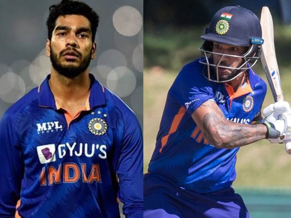 Venkatesh Iyer and Shikhar Dhawan