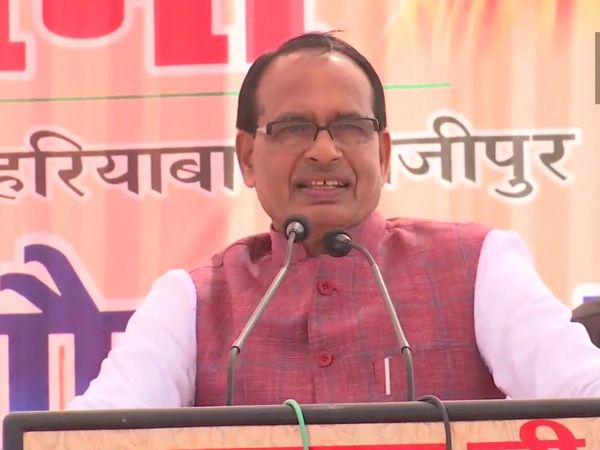 PM Modi was born to end demons in India, Shivraj Singh Chouhan targeted SP in Ghazipur