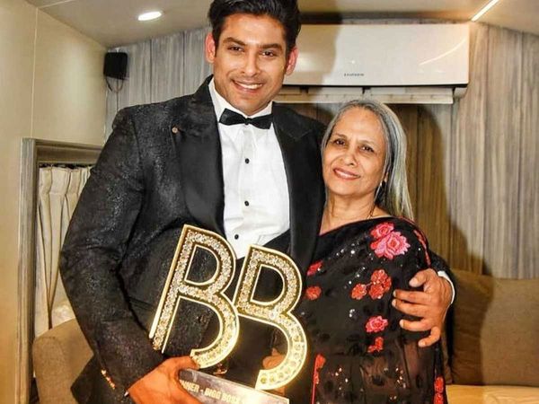 Sidharth Shukla Mother