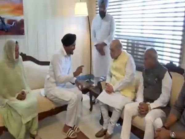 Sidhu Moose Wala's family