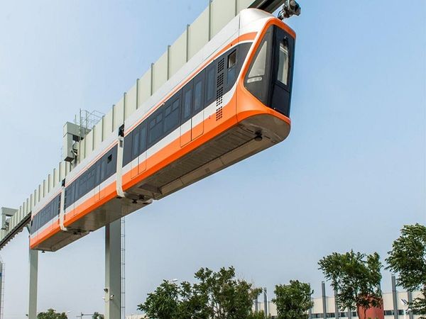 China's glass-bottom sky train that runs on Lithium batteries, Watch video and Photos