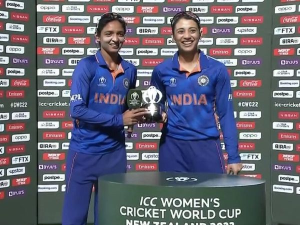 Smriti-Mandhana-Harmanpreet-Kaur