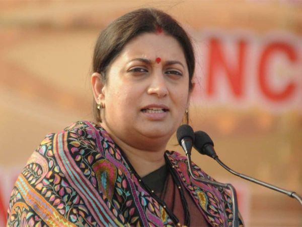 Union Minister Smriti Irani will hold a virtual rally in protest against the new excise policy in Delhi