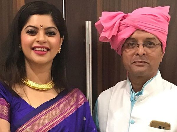 TV Actress Sneha Wagh father Ganesh wagh Death Due To pneumonia and COVID-19