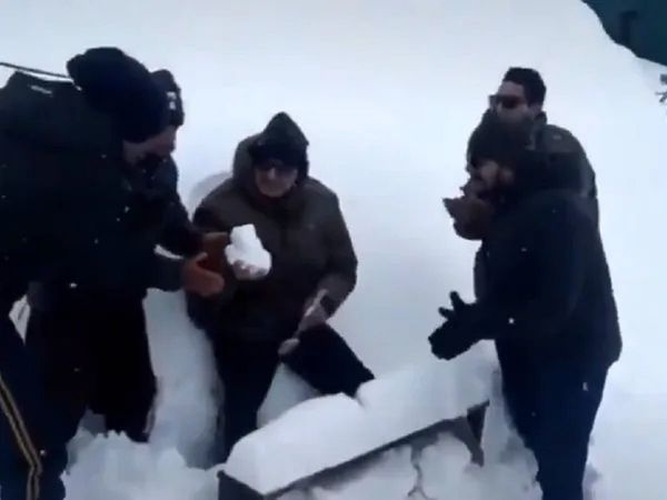 Army Soldier celebrating birthday with 'snow cake Video gone viral on social Media