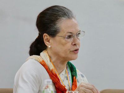 Sonia Gandhi and manmohan Singh target Government over Covid-19 outbreak at CWC meeting Sonia Gandhi and manmohan Singh target Government over Covid-19 outbreak at CWC meeting