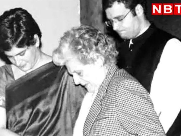 Sonia Gandhi mother death