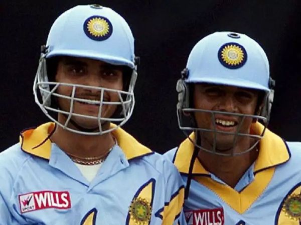 Sourav Ganguly and Rahul Dravid 