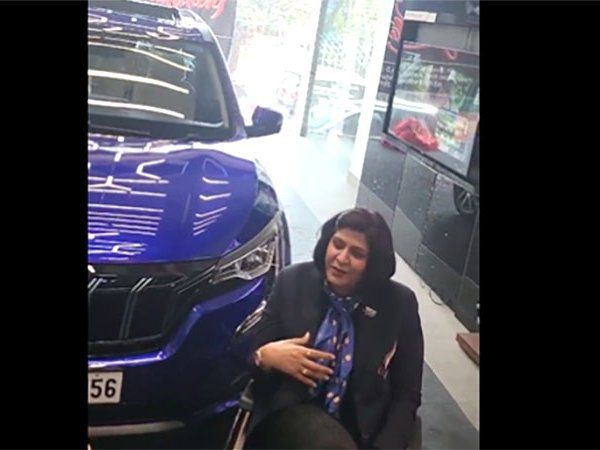 Special SUV Modified Mahindra XUV700 delivered to Silver medalist Deepa Malik 
