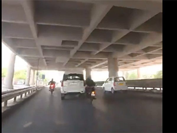 Speeding Scorpio hit bike viral video