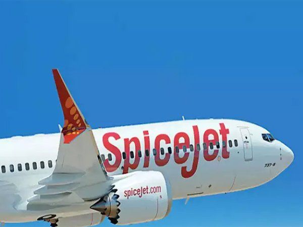 show cause notice to SpiceJet