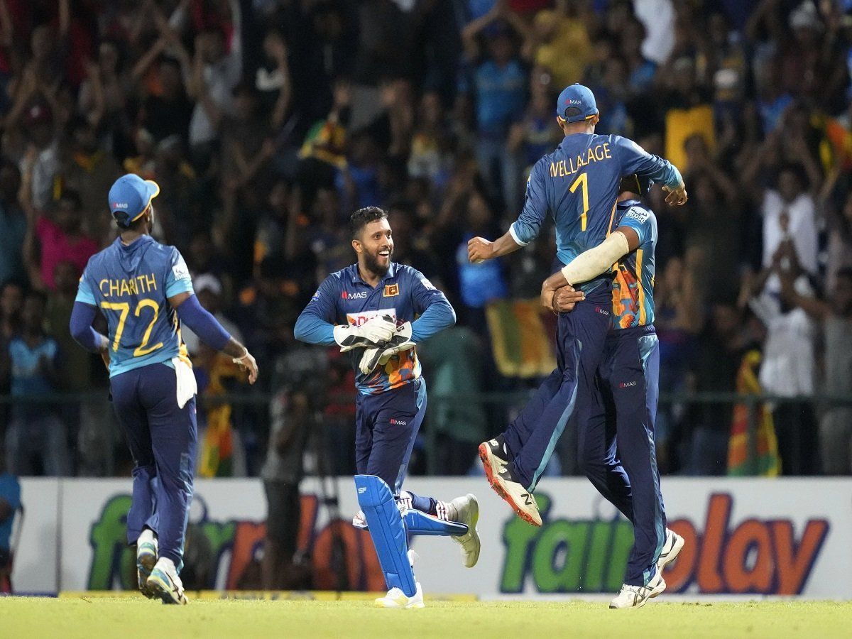 फिरकी में फंसे कंगारू! दूसरे वनडे में श्रीलंका ने दी ऑस्ट्रेलिया को पटखनी