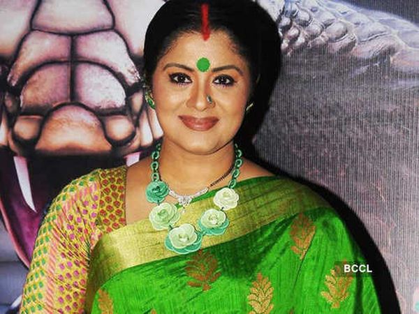 During security checks at the airport, asked to remove the prosthetic leg, Sudha Chandran appealed to PM Modi to issue a special card, CISF apologized