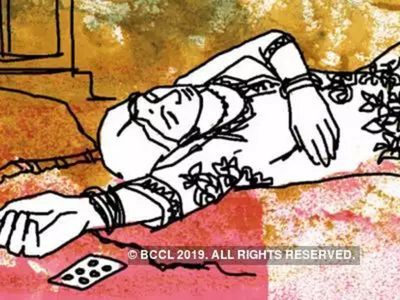 Unable to go to parents home due to lockdown, woman attempts suicide in UP''s Shamli