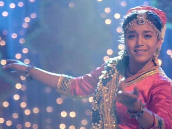 Sumbul Touqeer Khan dance in Imlie Serial