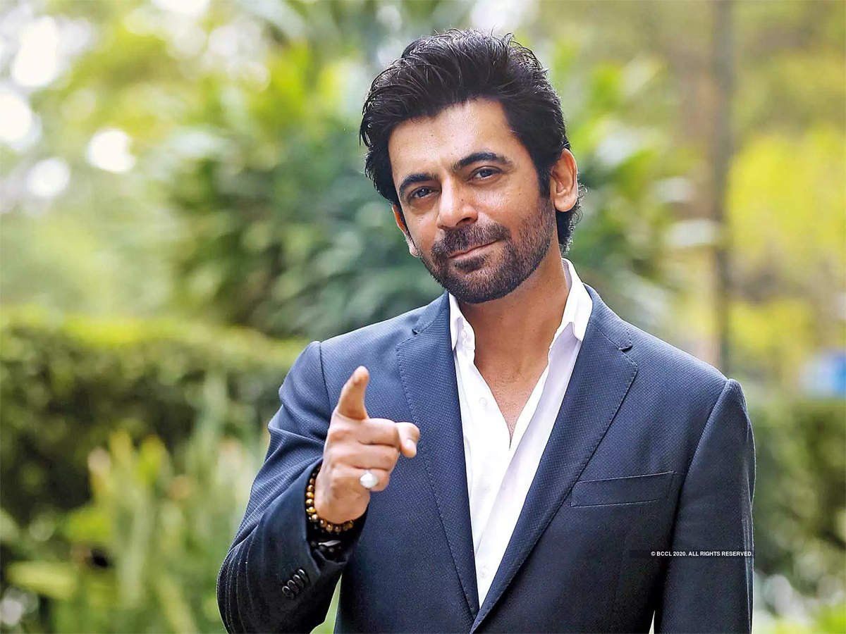 sunil-grover-birthday-net-worth-car-collection-house-property-fees