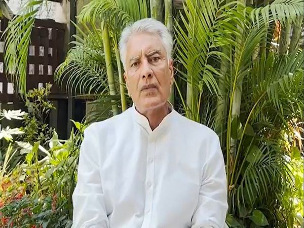 Former Punjab Congress chief Sunil Jakhar quits Party, says Good luck and goodbye Congress