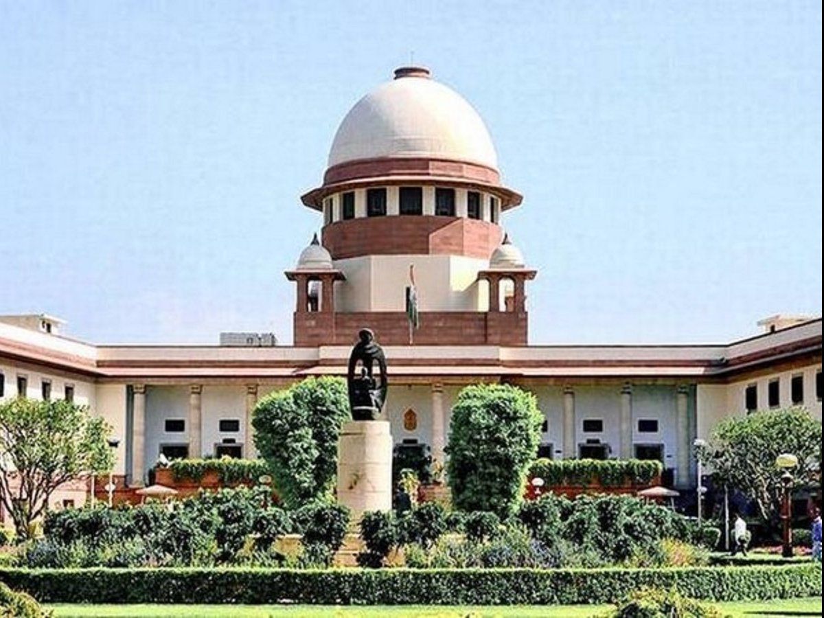 सुप्रीम कोर्ट में बोली केंद्र सरकार- 2021 के अंत तक पूरी पात्र आबादी का टीकाकरण होगा