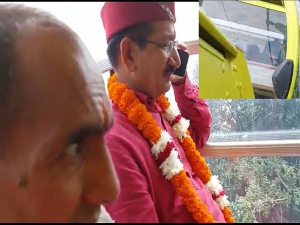 Ropeway at Surkanda Devi Temple in Uttarakhand halted Over 40 people including MLA stuck for nearly an hour