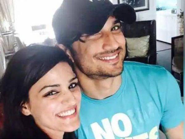 Sushant singh Rajput sister Shweta singh kirti