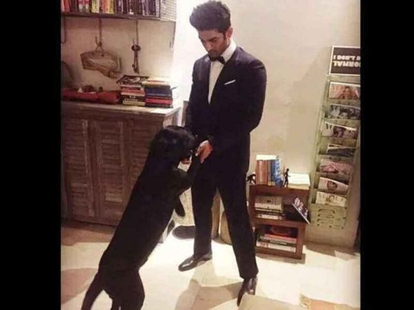 Sushant Singh Rajput with his dog
