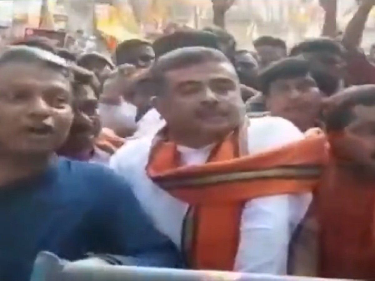 पश्चिम बंगाल: बीरभूम हिंसा के खिलाफ BJP की रैली, घायल हुए सुवेंदु अधिकारी, अस्पताल ले जाया गया