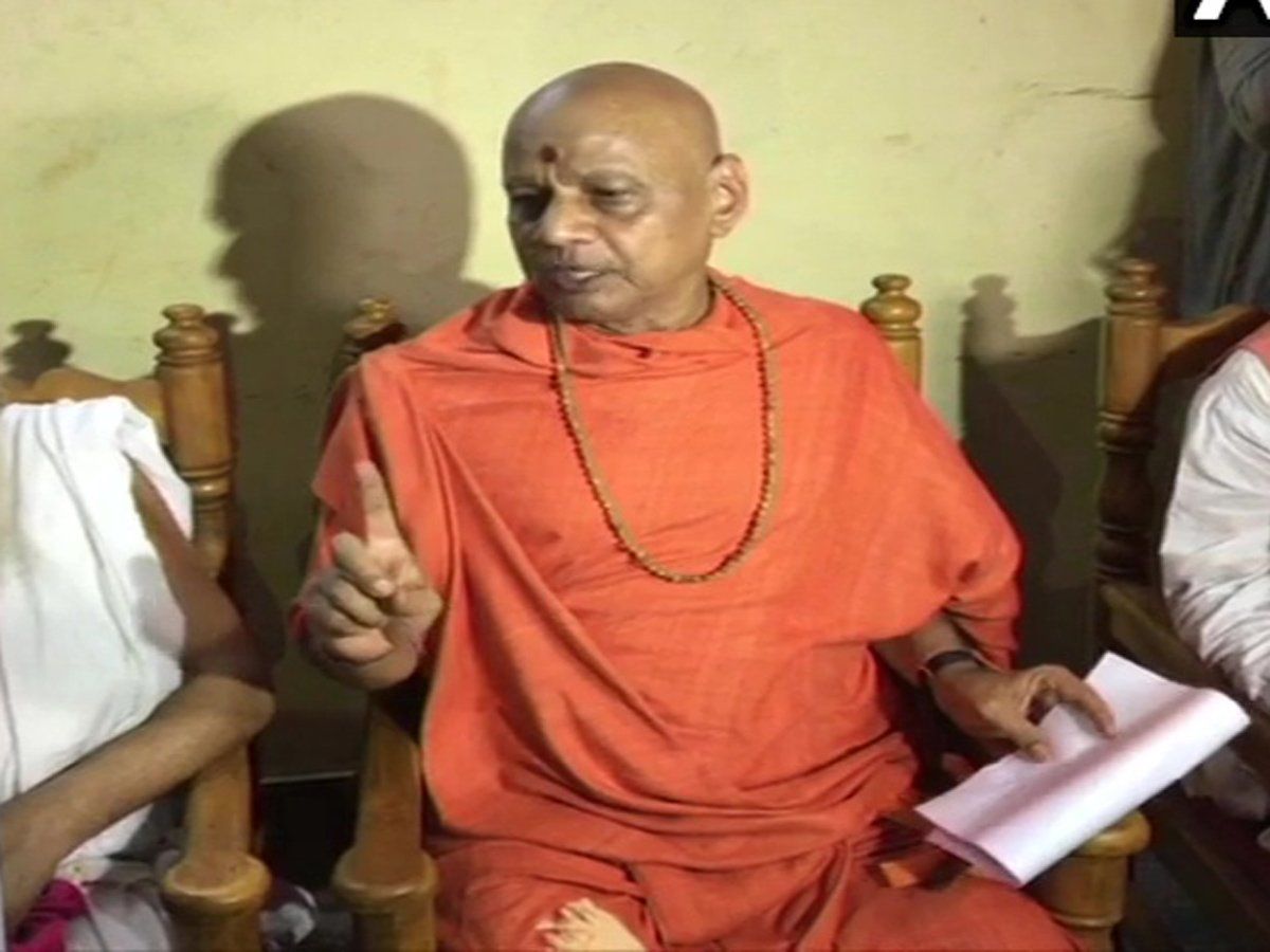 राम मंदिर जमीन खरीद मामला: गोविंददेव गिरी ने कहा- सवाल उठाने वाले राजनीति कर रहे हैं