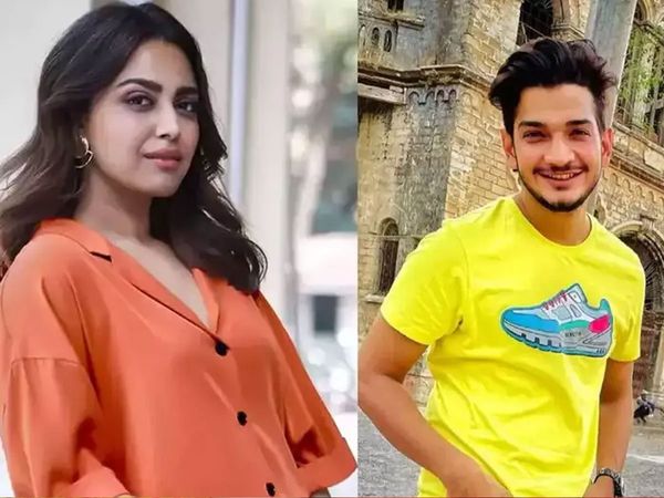 Swara Bhasker, Munawwar Farooqi