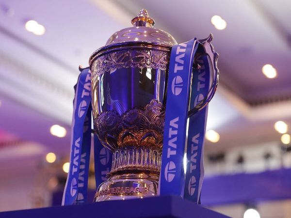 TATA-IPL-2022-Trophy