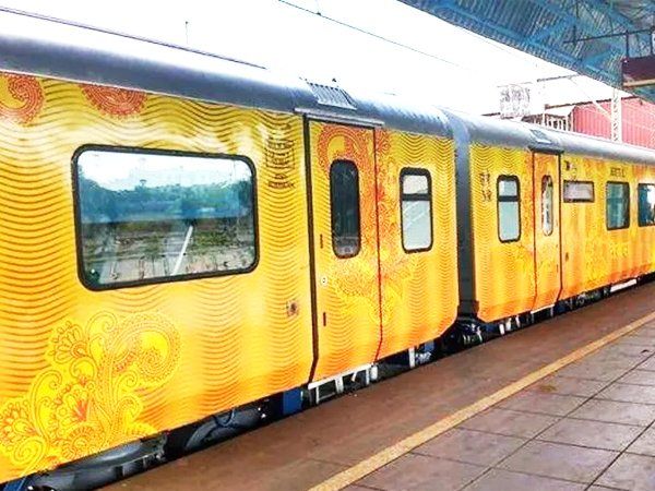 Tejas Express: मुंबई-अहमदाबाद तेजस एक्सप्रेस,17 जनवरी  से चलने को तैयार, सामने आई पहली झलक-PICS