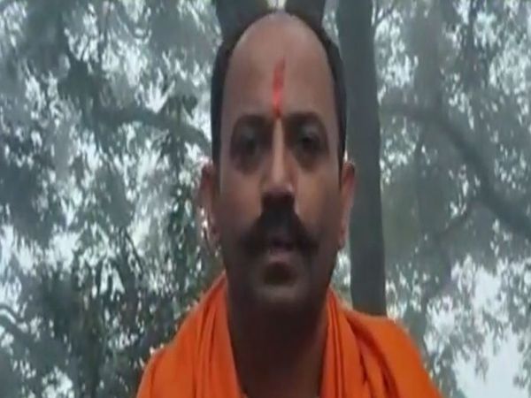 हैलो Navbharat| जम्मू-कश्मीर में LoC पर 2 आतंकी ढेर, पिंकी चौधरी आज करेगा सरेंडर