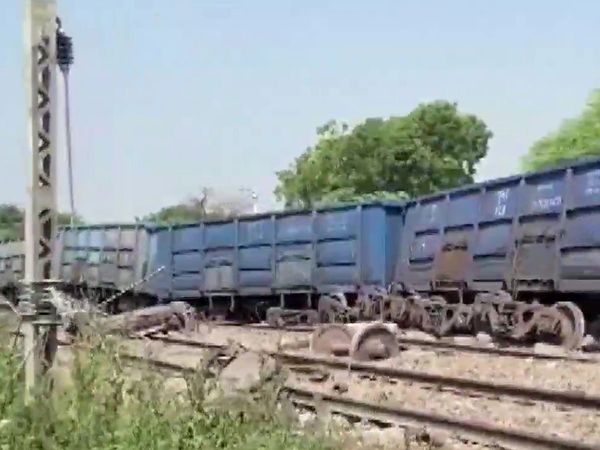 goods train overturned kanpur