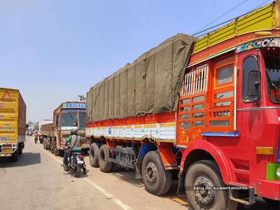 TRUCK 