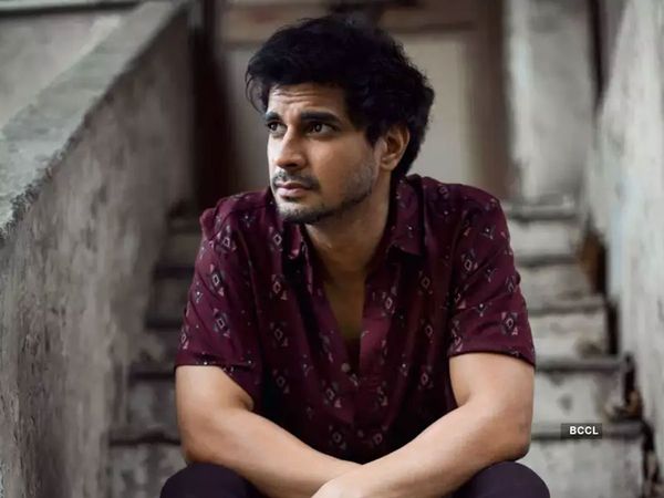 Tahir Raj Bhasin