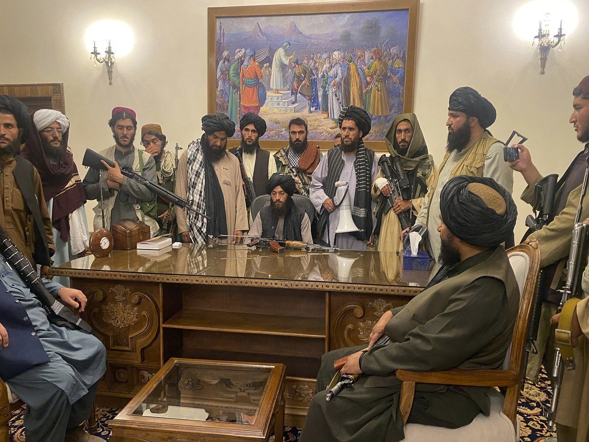 Taliban ने जारी किया अपना पहला फतवा, लड़के-लड़कियों के साथ पढ़ने पर लगाई रोक