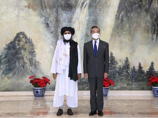 अफगानिस्‍तान में कहर बरपाने वाले तालिबान को चीन का समर्थन, उइगर्स पर मांगी सहायता