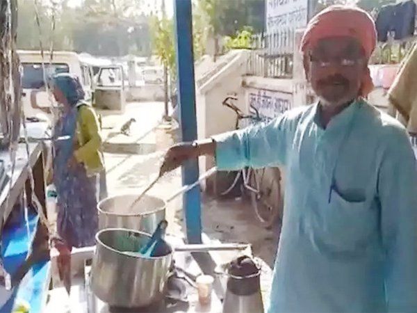 Tea Seller candidate for Rewa Mayor