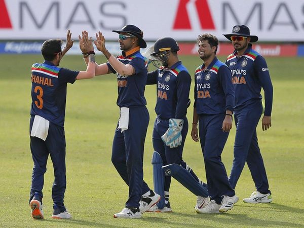 India vs Sri Lanka 1st ODI Live Score