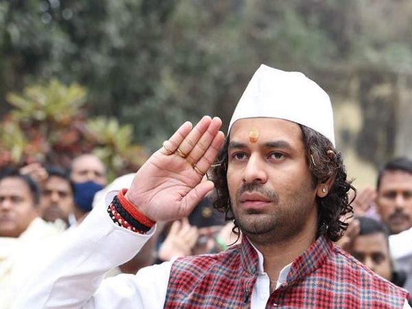 Bihar JDU leader Nikhil Mandal took potshots at Lalu Yadav's elder son and Hasanpur MLA Tej Pratap Yadav 