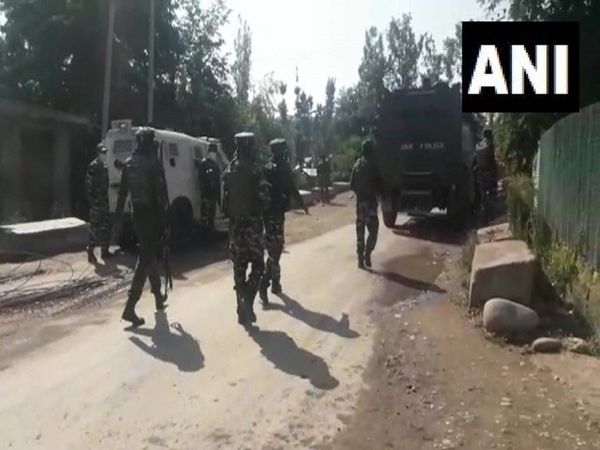 Jammu Kashmir 3  terrorists killed in in Reban area of Shopian and Operation going on
